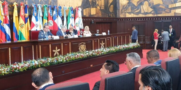 Parlamentarios Iberoamérica abogan por una recuperación más equitativa