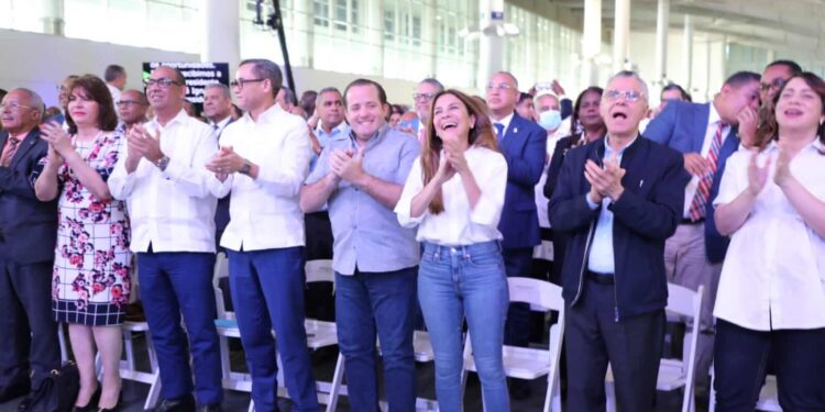 PRM busca aumentar padrón a tres millones de miembros