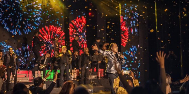 Pochy Familia y la Coco Band celebra sus 35 años