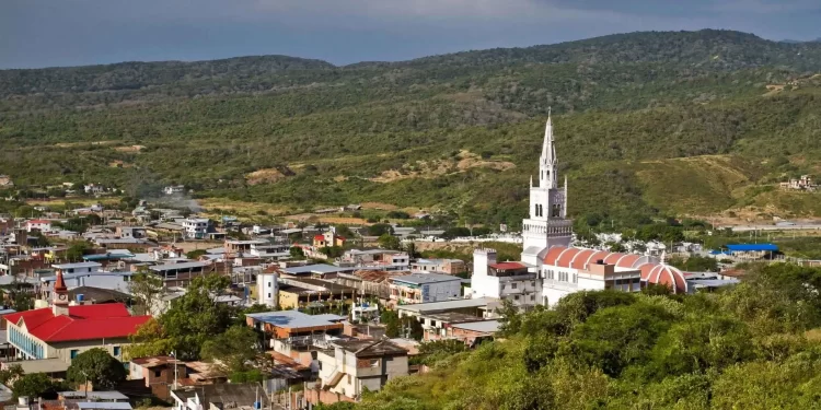Abinader inicia construcción Central Termoeléctrica en Montecristi