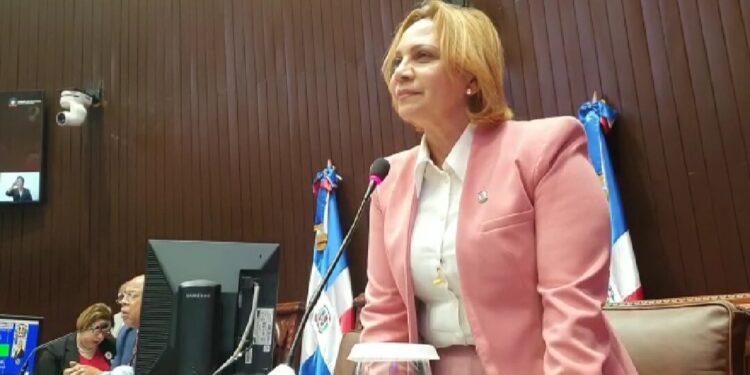 Soraya Suárez: «La reforma policial debe visualizar evaluación mental de agentes»