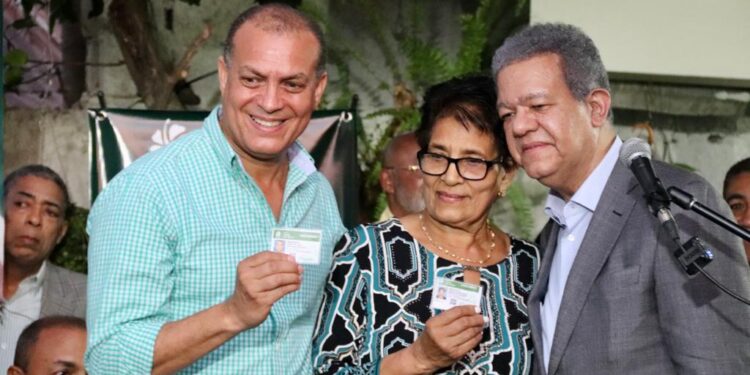 Pastores evangélicos se juramentan en la FP en Santiago