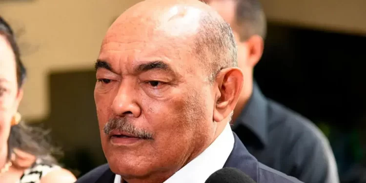 Alburquerque lanza precandidatura a la Presidencia
