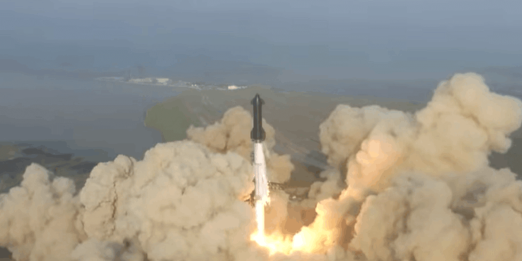 EEUU: Cohete Starship explota durante primer vuelo de prueba