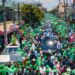 Leonel denuncia crisis atraviesa país; encabeza multitudinaria marcha