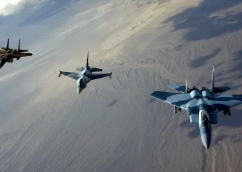 Rusia promete derribar cazas F-16 sobrevuelen Ucrania