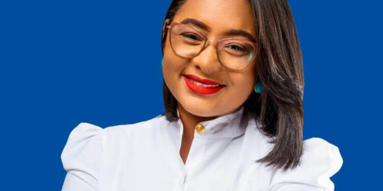 Jehimy Núñez busca competir por regiduría SDE