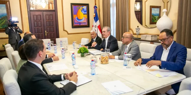 Presidente Abinader encabeza reunión Consejo Nacional de la Magistratura
