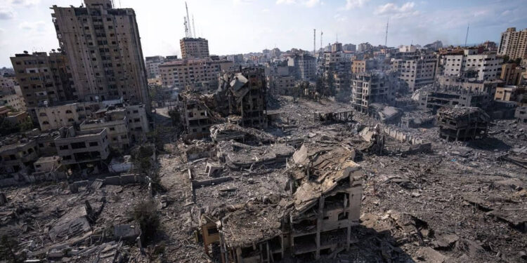 Informe: Los ataques de Israel contra Gaza equivalen a cuarta parte de una bomba nuclear