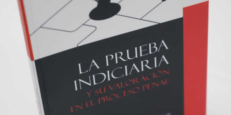 Magistrado Ernesto Ramírez pone en circulación obra “La Prueba Indiciaria y su Valoración en el Proceso Penal”
