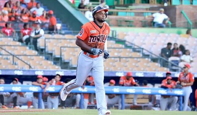 Paolo Espino y Pablo Reyes son los Peloteros Estrella de la Semana