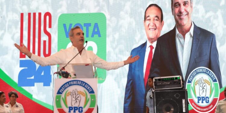 PPG proclama a Luis Abinader como su candidato presidencial para 2024
