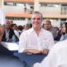 Abinader almuerza con comunitarios de Enriquillo en Barahona