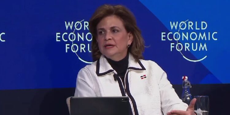 Vicepresidenta afirma implementación políticas transparentes ha permitido garantizar estabilidad económica y social para atraer inversiones