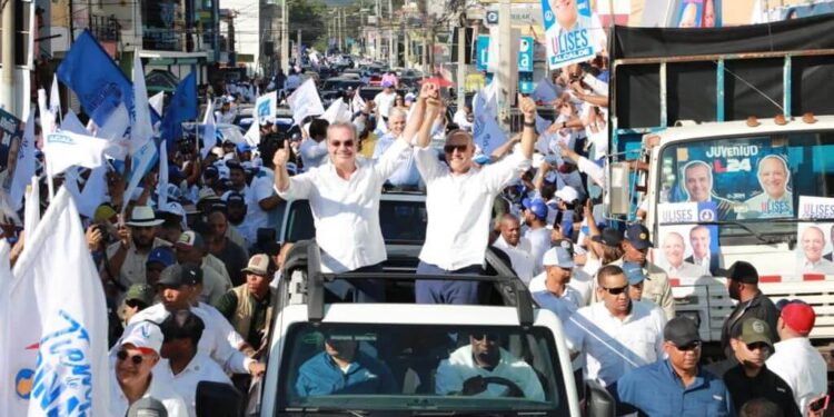 Abinader asegura Ulises Rodríguez ganará mucho a poco Alcaldía Santiago