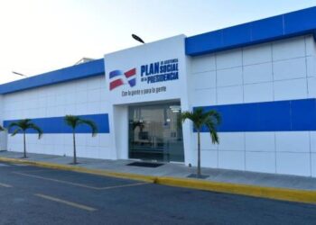 Destacan entrega, confianza, calidad y transparencia en 35 aniversarios del Plan Social