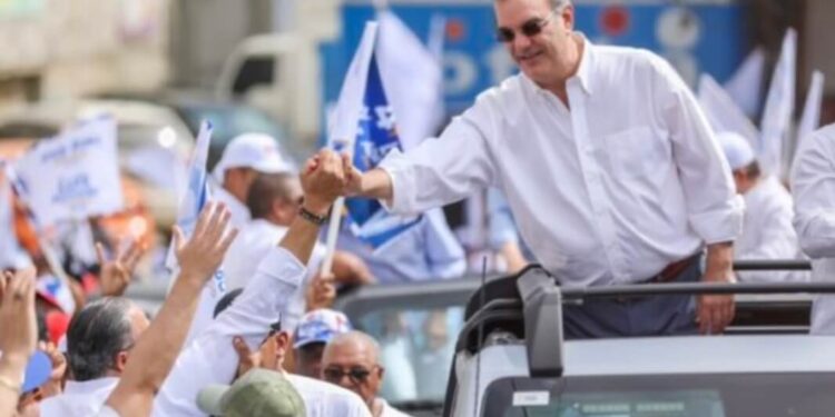 Abinader continuará dando apoyo a candidatos municipales