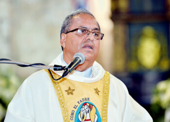 Monseñor Benito Ángeles bajo la lupa de el Vaticano por supuesta agresión sexual