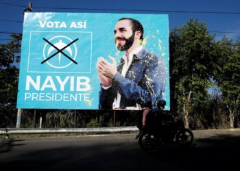 El Salvador │Bukele se juega la permanencia en el poder; salvadoreños acuden a las urnas