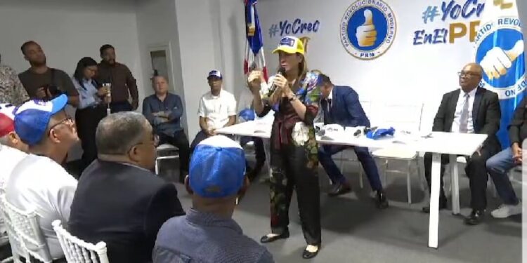 Elecciones│Alcaldesa Carolina Mejía recibe respaldo Movimiento Comunicadores 8.0