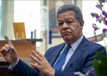 Leonel rechaza quiten facultades a Fuerzas Armadas