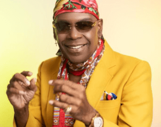 Michel «El Buenón» recibe galardón en carnaval Barranquilla 2024