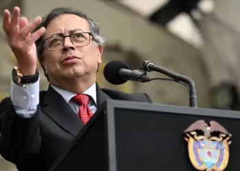 Colombia suspende compra de armas a Israel por asesinato palestinos en Gaza