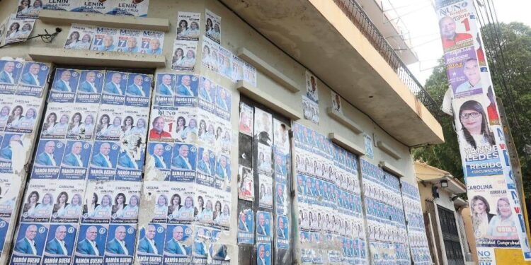 Presidente LMD llama candidatos y alcaldes a retirar propaganda política de espacios públicos