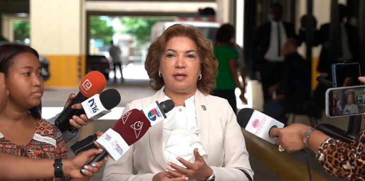 PLD sigue perdiendo legisladores, diputada María Fernández presenta renuncia