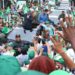 Bajo lluvia Leonel recorre SDE