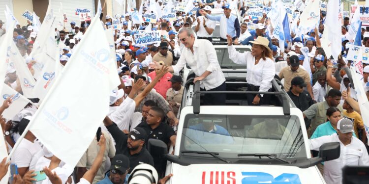 San Pedro de Macorís da apoyo reelección Abinader