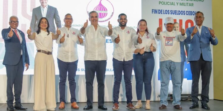 Movimiento por la Dignidad Policial y Militar respalda reelección Abinader