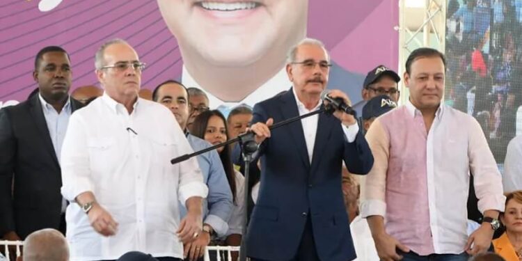 Cúpula PLD prohibió a Abel Martínez utilizar casa nacional PLD para reunión con Abinader