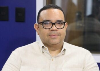 Los 13 errores que hundieron a la oposición de Rescate RD