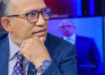 Faride obligada a tomar la cicuta de Guillermo Moreno