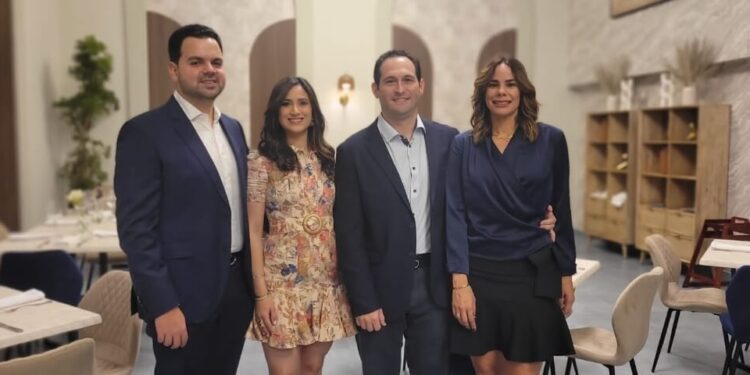 Empresarios apuestan a clima de inversión; dejan abierto acogedor restaurante en DN