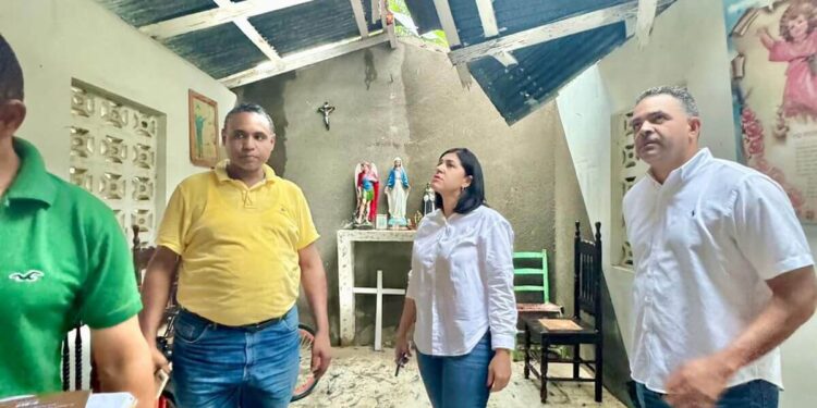 Senadora electa de Hermanas Mirabal gestiona ayuda familias afectadas por ventarrón
