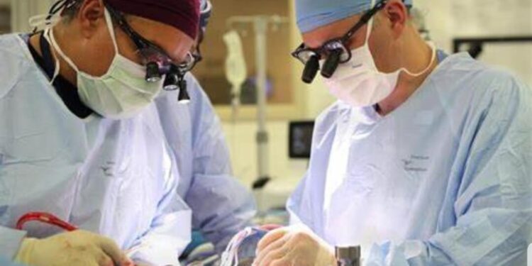 Cleveland Clinic, pioneros en el uso de donantes vivos de órganos