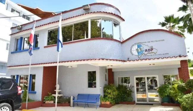 Corrientes magisteriales anuncian alianza elecciones ADP