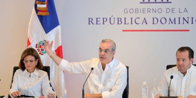 Gobierno desarrollará proyectos de infraestructuras en municipio SDE