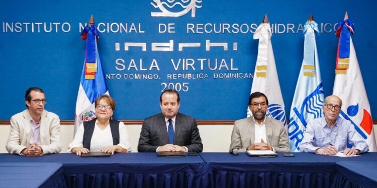 Entidades firman convenio desarrollar Sistema de Gestión de Datos Hidrológicos y Meteoclimáticos