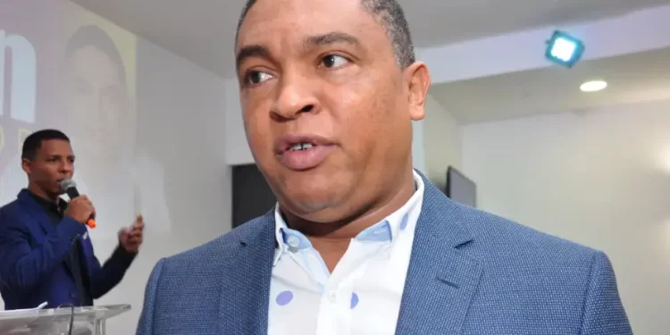 Yván Lorenzo cree gobierno no será tolerante a posible reacción social por Reforma Fiscal