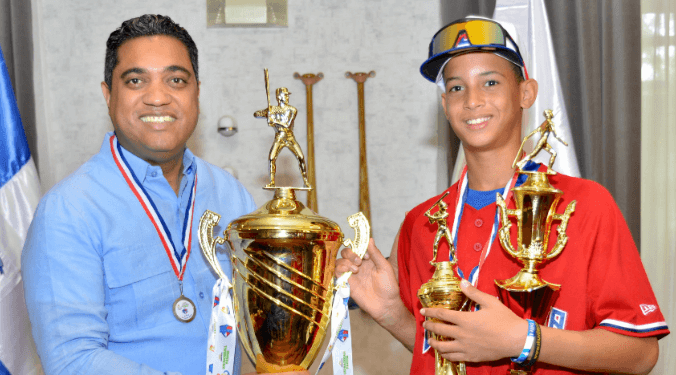 Kelvin Cruz resalta la brillante actuación selección de béisbol U-12