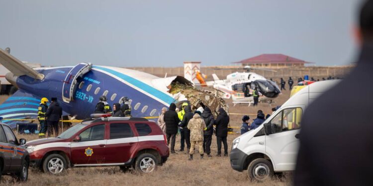 Azerbaiyán acusa a Rusia de derribar el avión de pasajeros