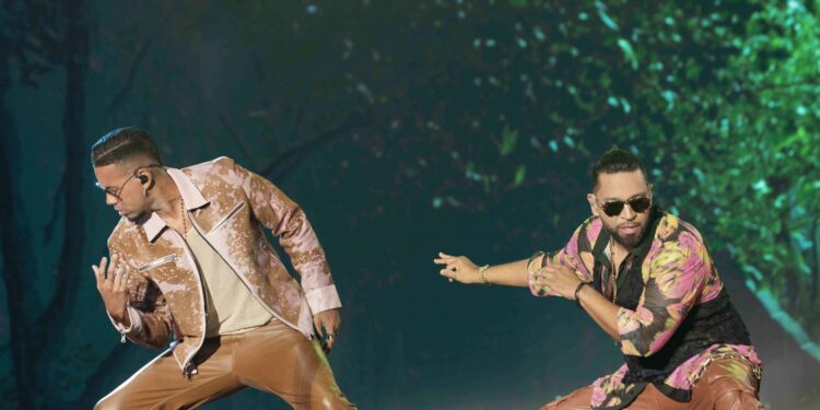 Aventura ofrece un show apasionado en su segunda función