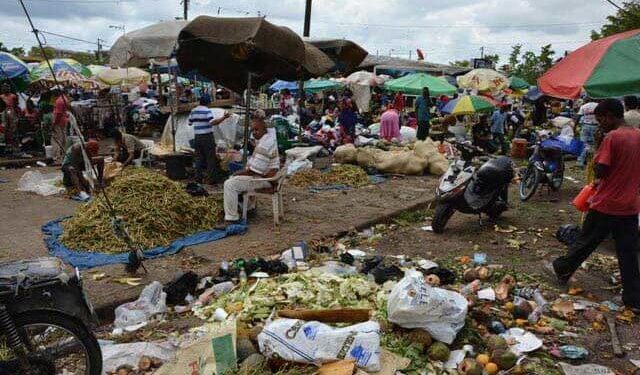 Planifican readecuación mercados de la Duarte y Villas Agrícolas
