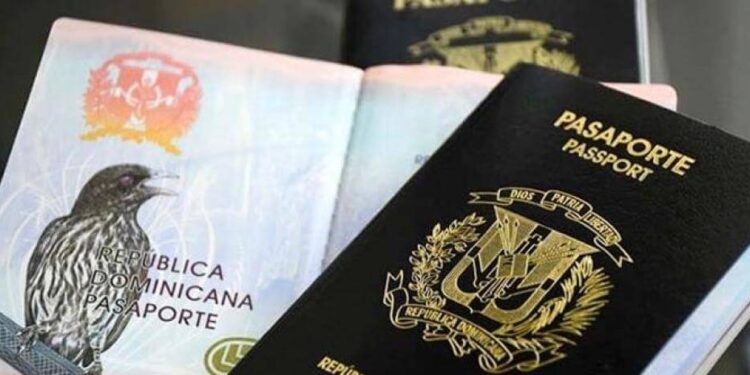 Gobierno emitirá primer pasaporte electrónico en agosto