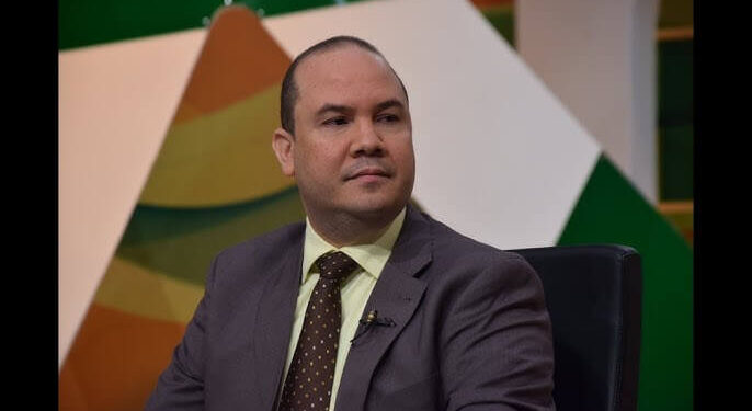 Politólogo considera visita de Marco Rubio supone un revés expansión de China en la región
