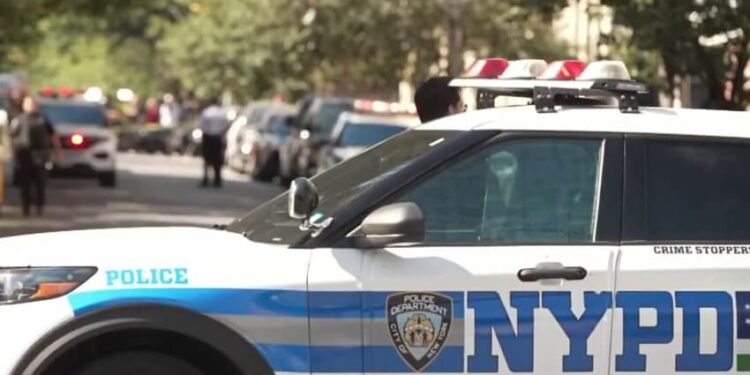Alcalde NY despliega policías en el Bronx ante ola de violencia