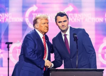 ¡Cacería de brujas! EEUU revocará visados a quienes «glorifiquen» asesinato de Charlie Kirk